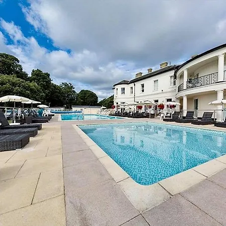 Mudeford Beach Lodge Exterior photo